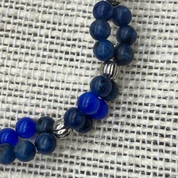 Toggle Bracelet 8 In Silver Flower Shades of Dark Blue Round Bead Retro Cottage - Picture 3 of 7